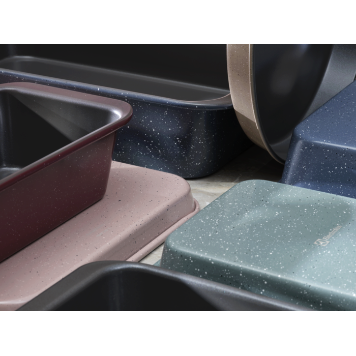 Stylish colours that complement each other, and your kitchen.