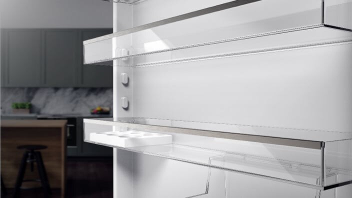 Interno dello porta di un frigorifero